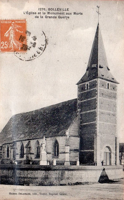 L'Eglise et le Monument aux Morts