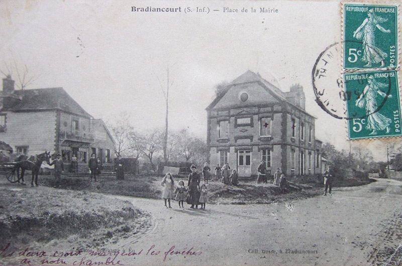bradiancourt-place-mairie