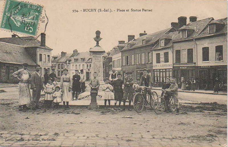 buchy-place-persac2