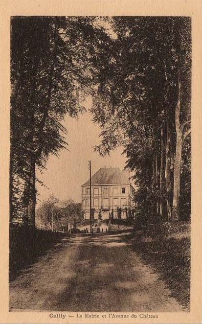 La Mairie et l'Avenue du Ch�teau