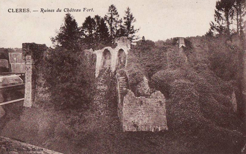 cleres-chateau-ruines