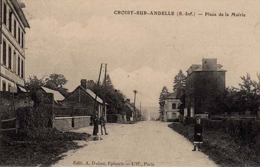 croisy-sur-andelle-place-mairie