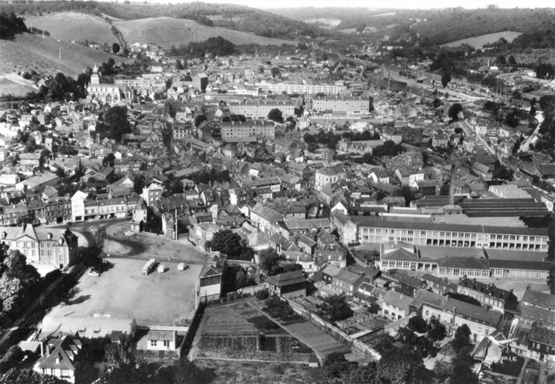 Vue a�rienne de la Place Foch