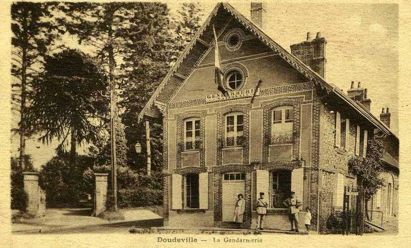 doudeville-gendarmerie2
