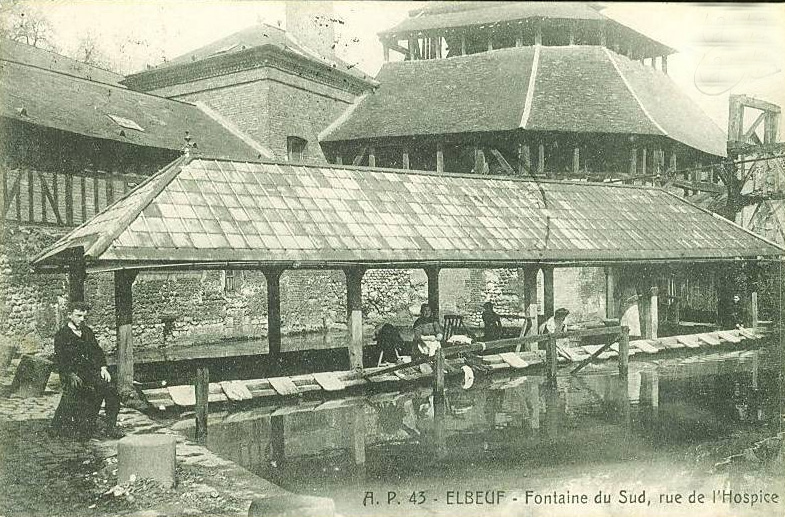 Fontaine du Sud, rue de l'Hospice
