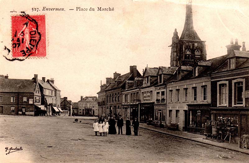 envermeu-place-marche