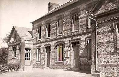 envronville-mairie-ecole