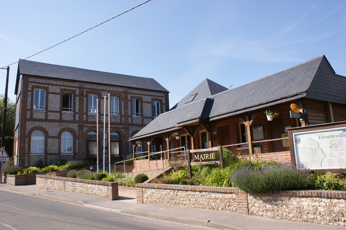 La Mairie d'Étoutteville