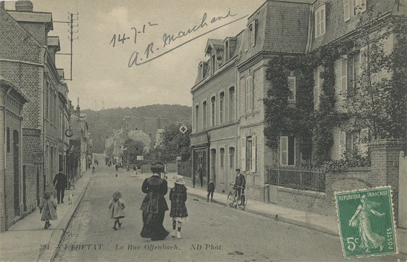 etretat-rue-offenbach2