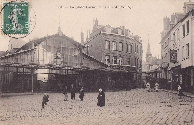 La Place Carnot et la Rue du Coll�ge