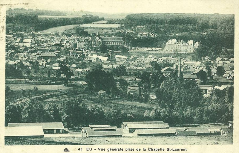 Vue G�n�rale prise de la Chapelle Saint-Laurent