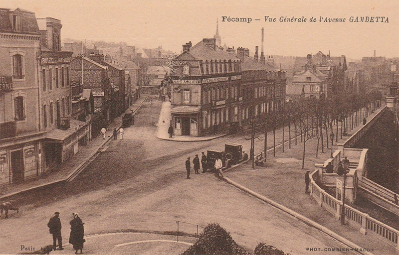 Vue G�n�rale de l'Avenue Gambetta