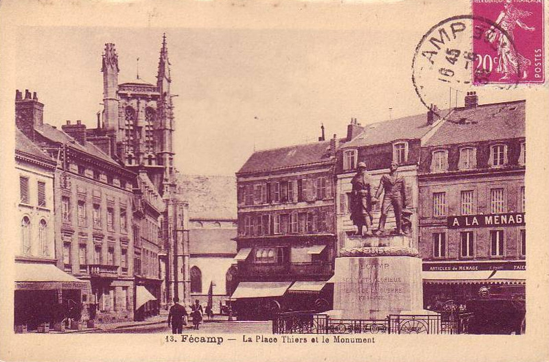 La Place Thiers et le Monument