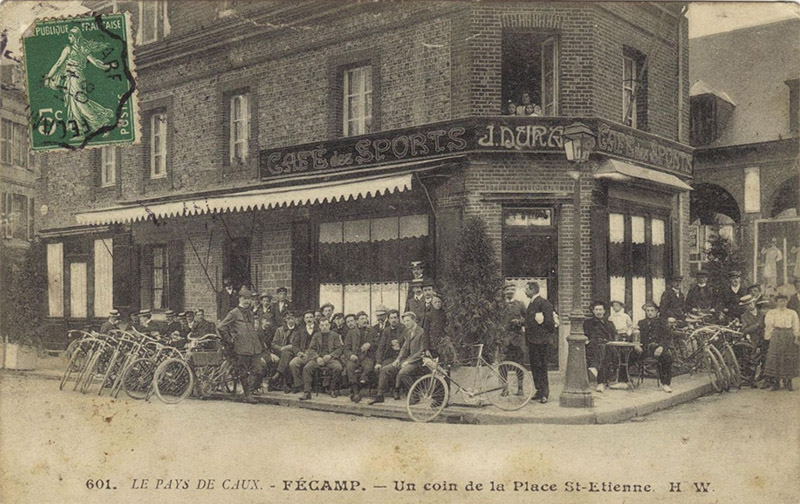 Un Coin de la Place Saint-�tienne