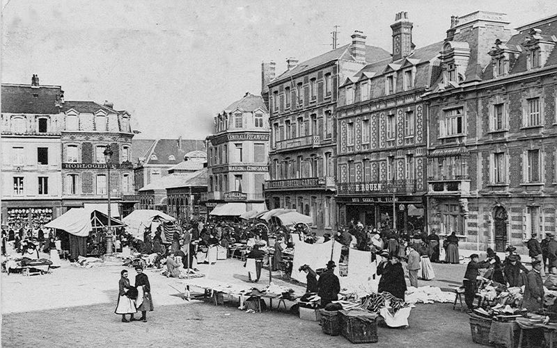 Jour de march place Thiers au dbut XX<sup>e</sup> sicle