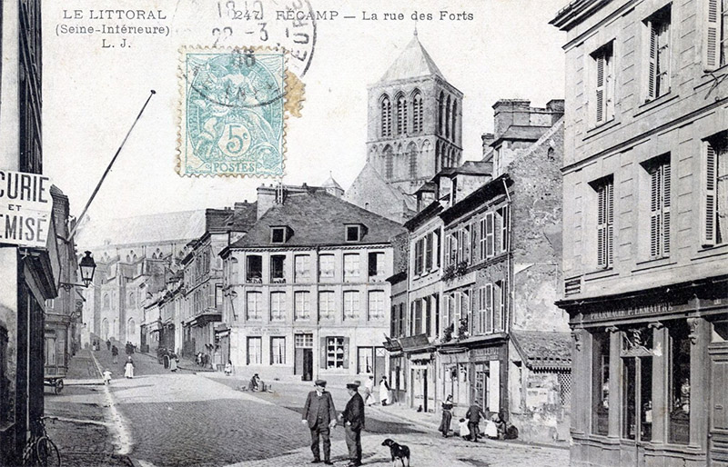 La rue des forts