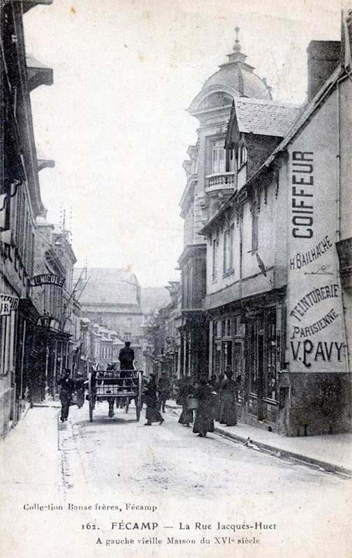 La rue Jacques-Huet