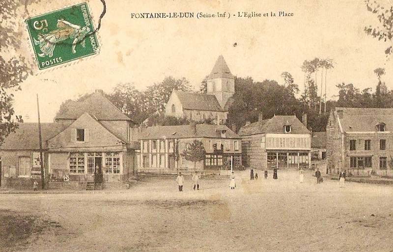 fontaine-le-dun-place-eglise