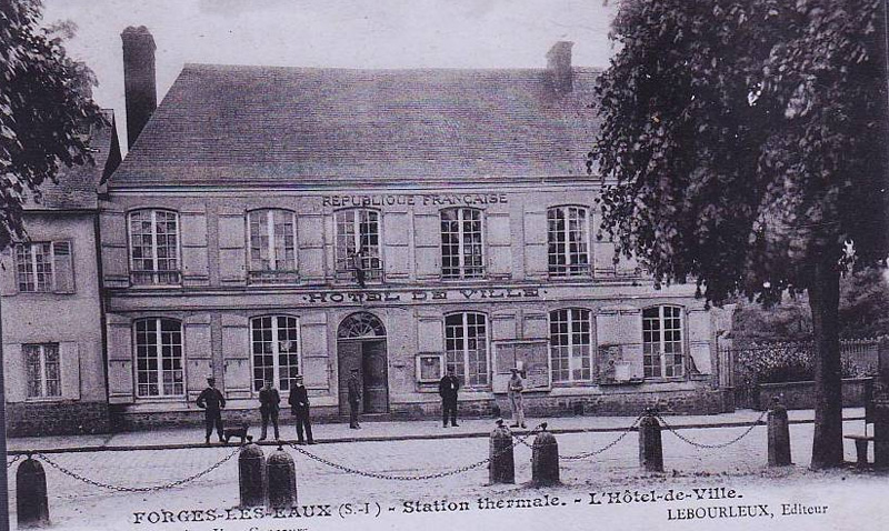 forges-les-eaux-hotel-ville2