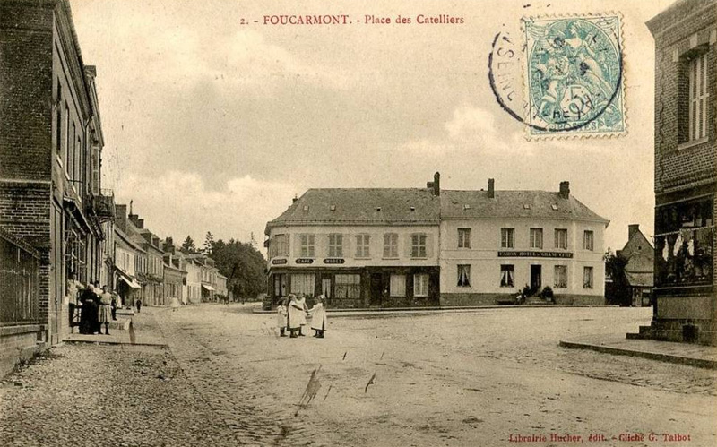 foucarmont-place-cateliers