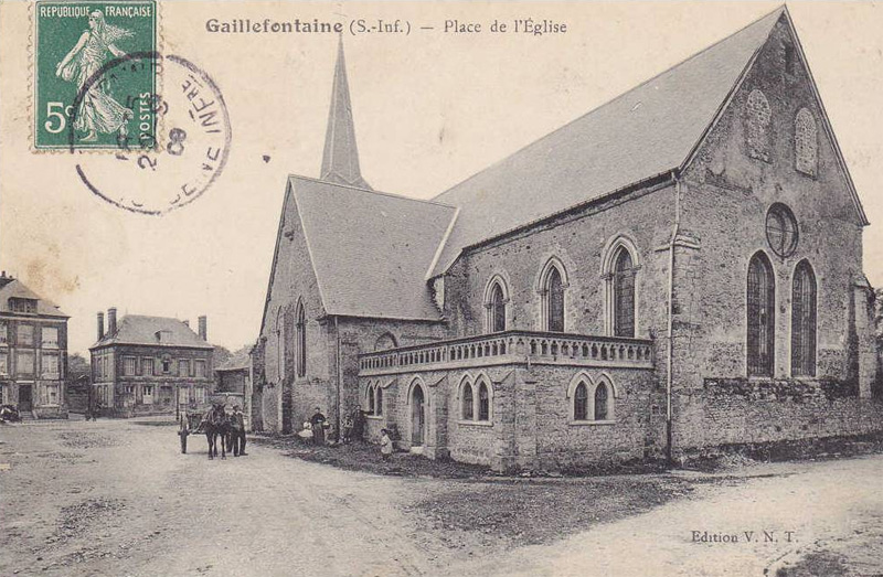 gaillefontaine-place-eglise2