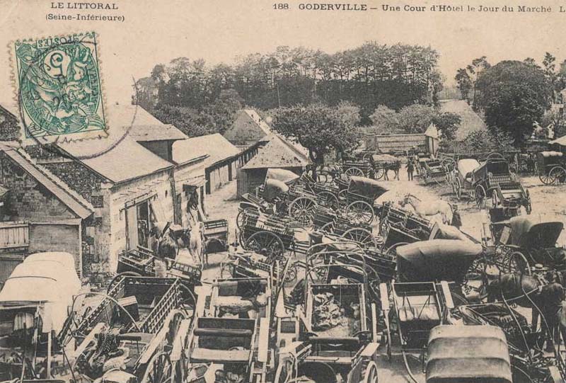 goderville-cour-hotel