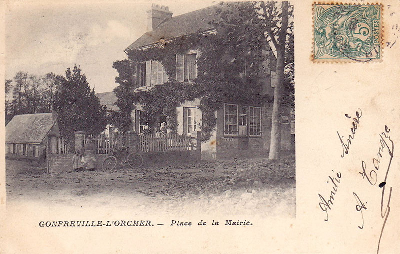 gonfreville-l-orcher-place-mairie