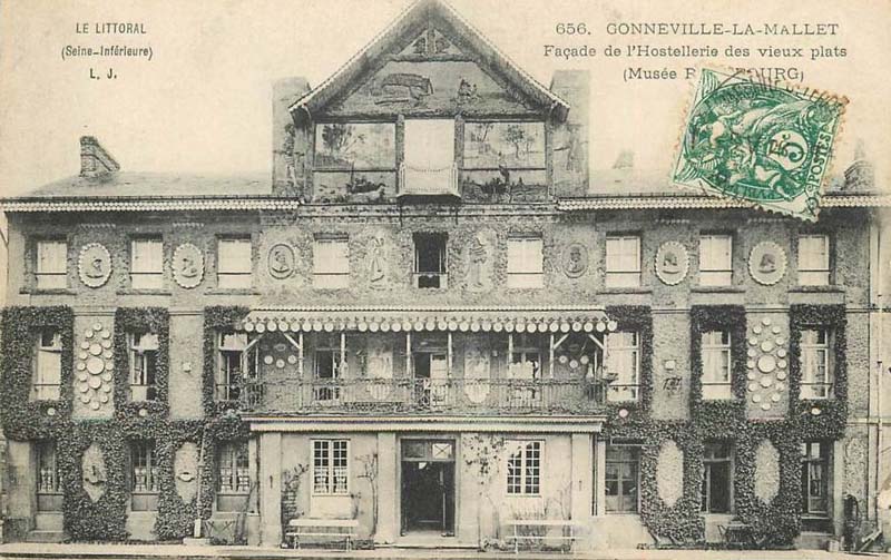 Façade de l'Hostellerie des Vieux-Plats