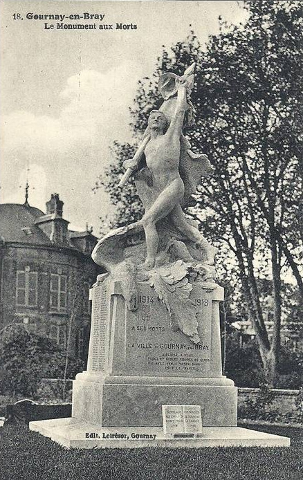 Le Monument aux Morts