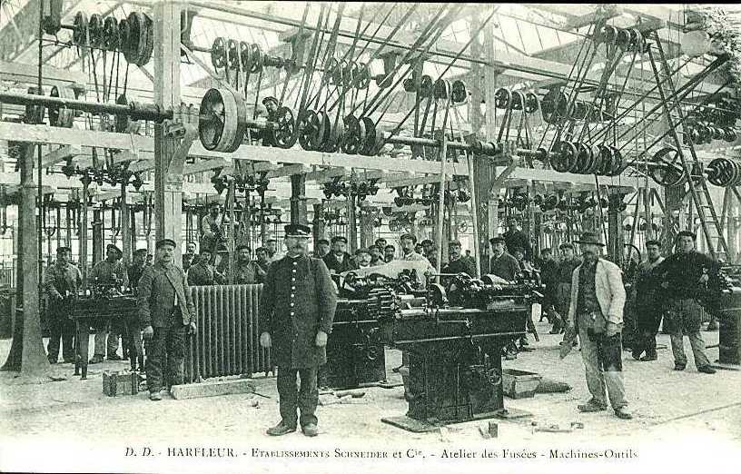 tablissements Schneider et Cie<br>Atelier des Fuses - Machines-Outils