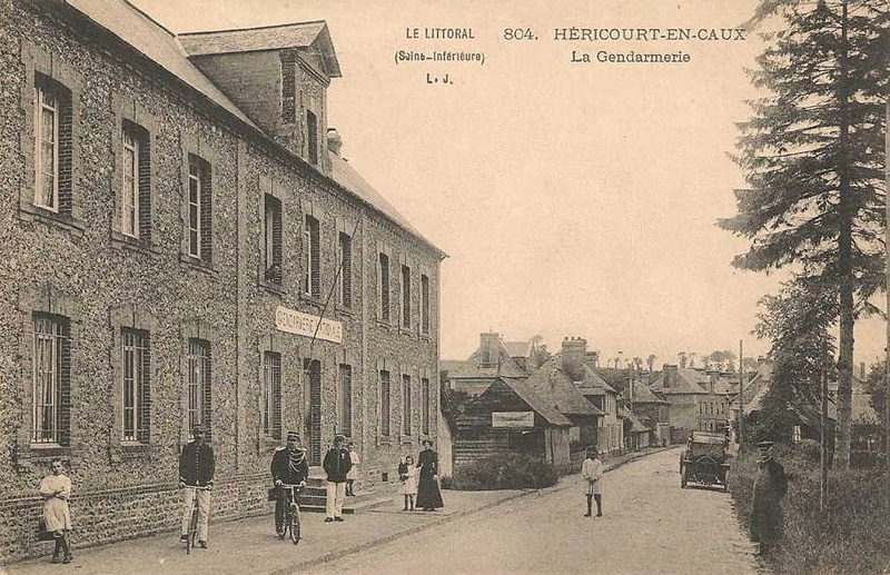 hericourt_en_caux_gendarmerie3