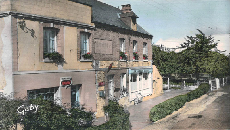 heurteauville-cafe