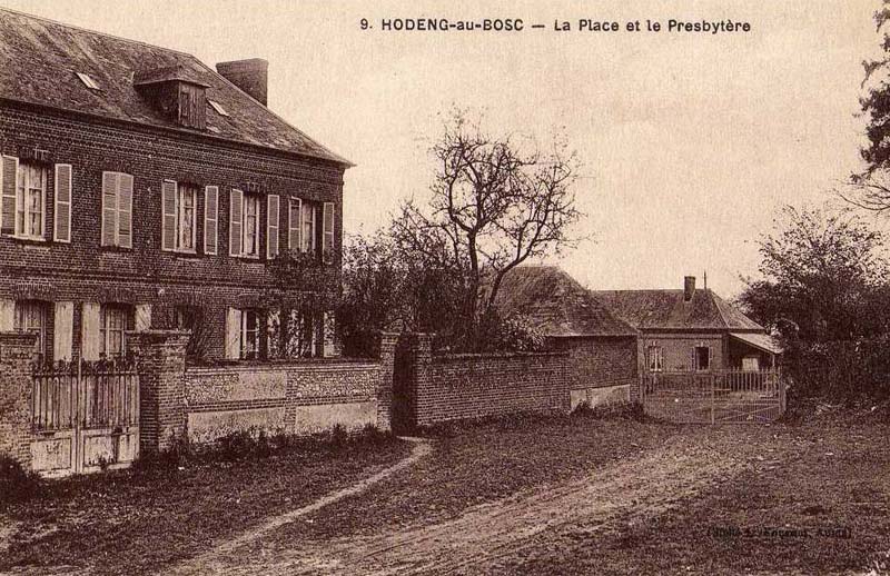 hodeng-au-bosc-place-presbytere