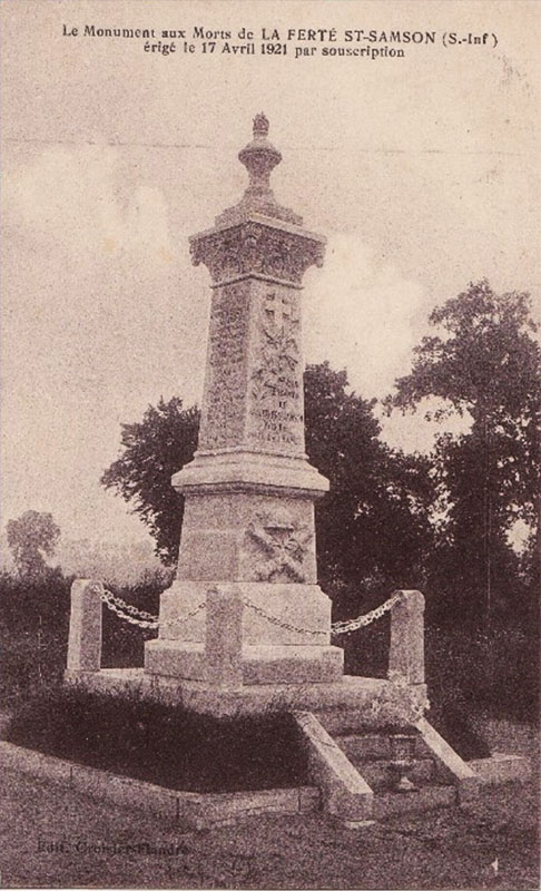 Le Monuments aux Morts