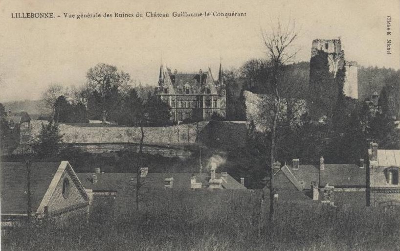 Vue G�n�rale des Ruines du Ch�teau Guillaume-le-Conqu�rant