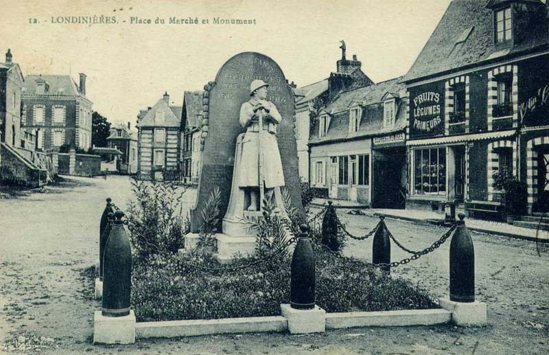 londinieres-place-marche-monument