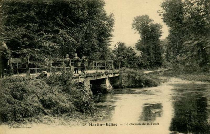 martin-eglise-chemin-foret