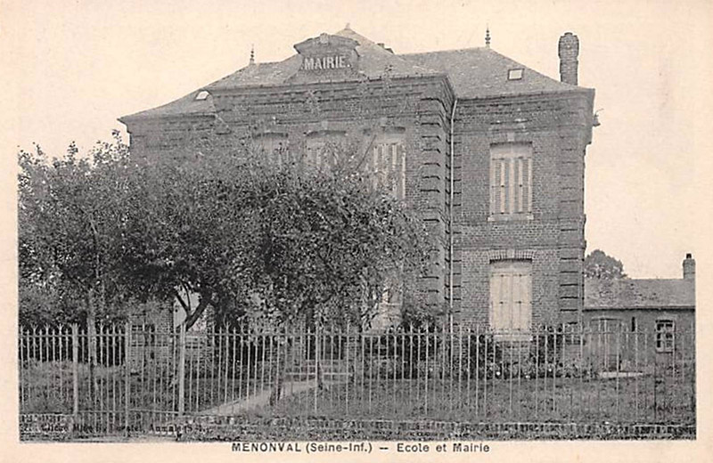 menonval-mairie-ecole