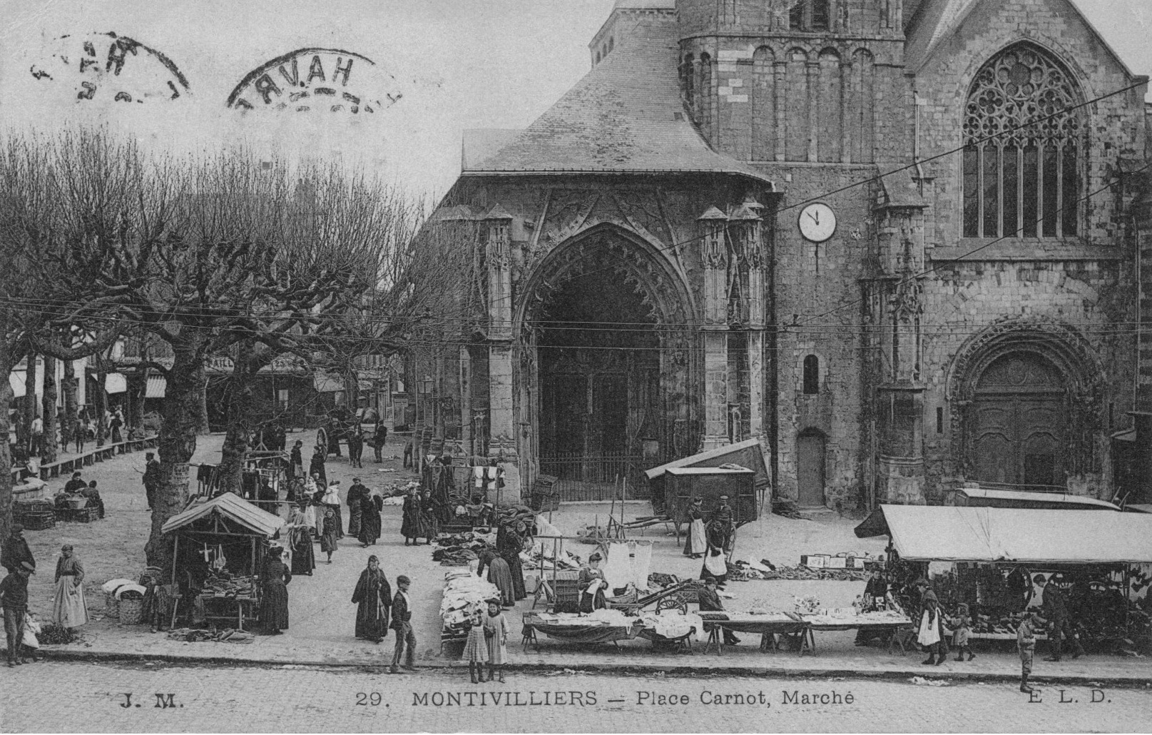 montivilliers-place-carnot-marche