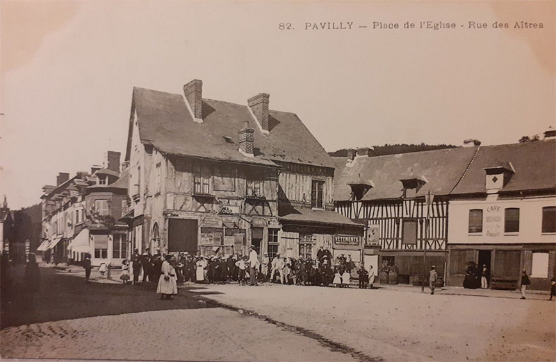 Place de l'�glise - Rue des A�tres