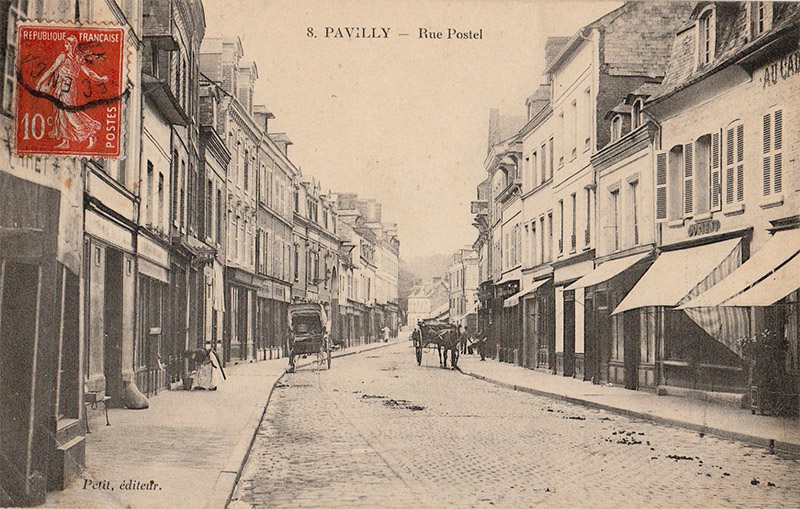 Rue Postel