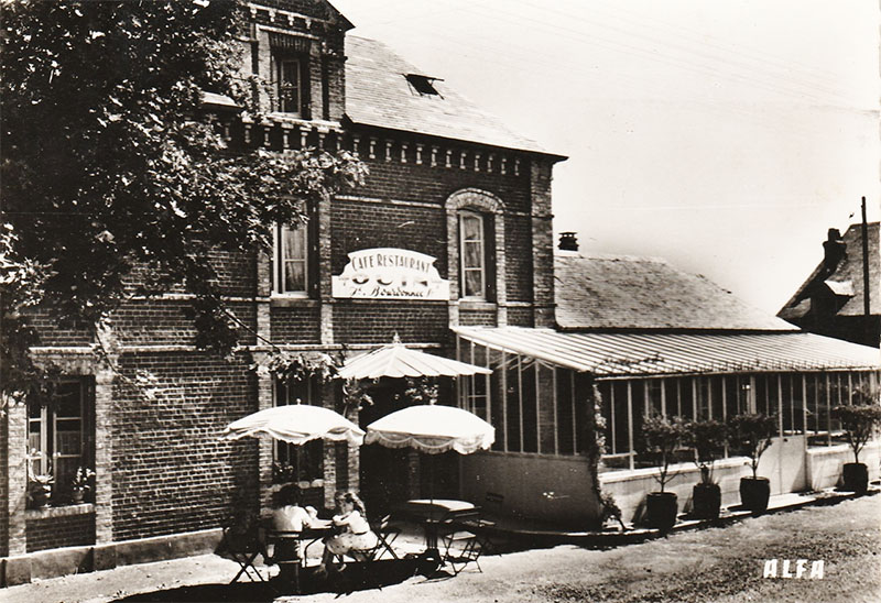 petiville-restaurant