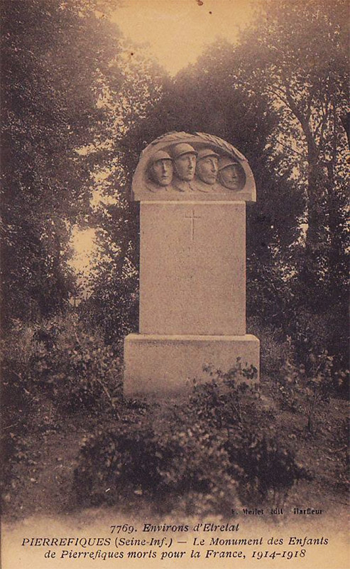 Le Monument aux Morts