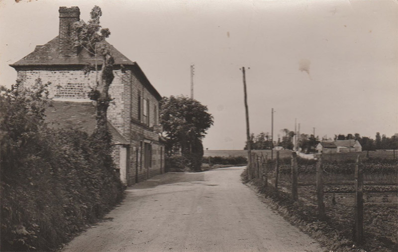 quevreville-la-poterie-chemin-mer