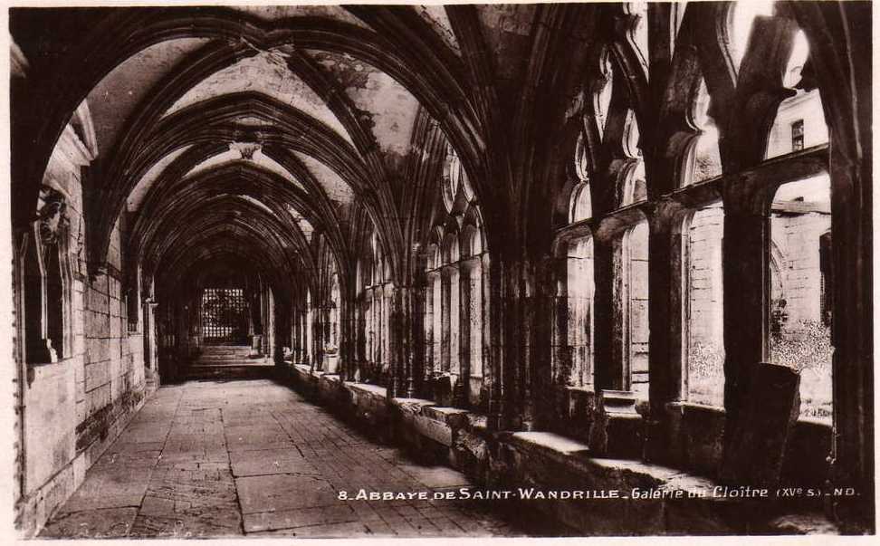 st-wandrille-rancon-abbaye-cloitre3