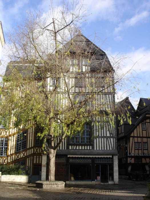 La place Barth&eacute;l&eacute;my