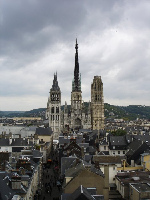 La cathédrale Notre-Dame vue du beffroi du Gros-Horloge