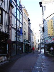 Rue de la Pie vers la rue de Fontenelle - Rouen