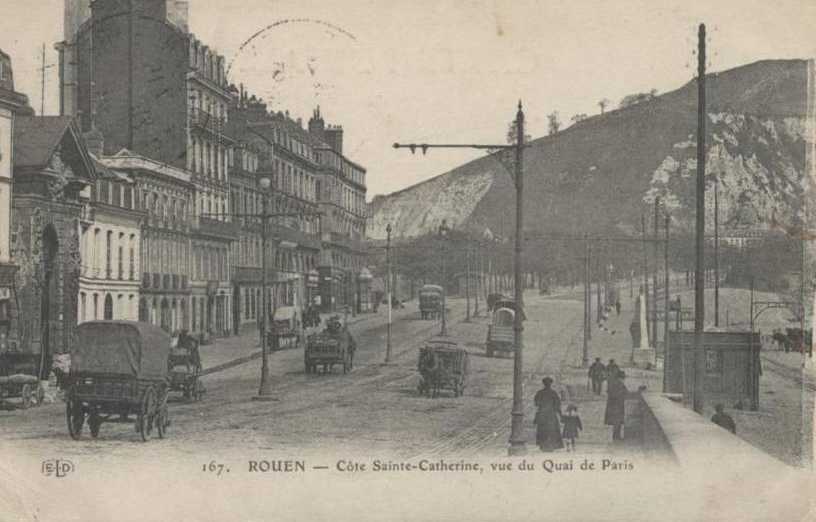 C�te Sainte-Catherine, vue du Quai de Paris
