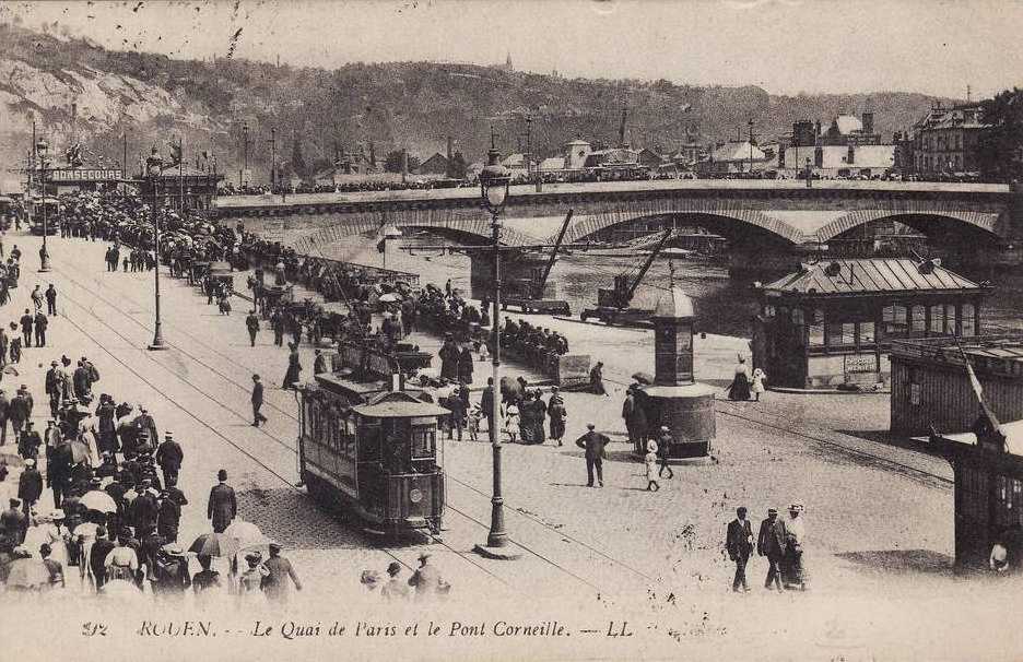 Le Quai de Paris et le Pont Corneille